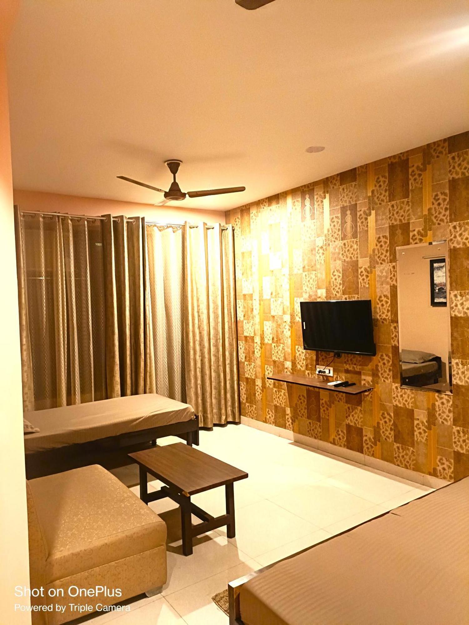Mi Casa Sector 47 Gurgaon Exterior foto