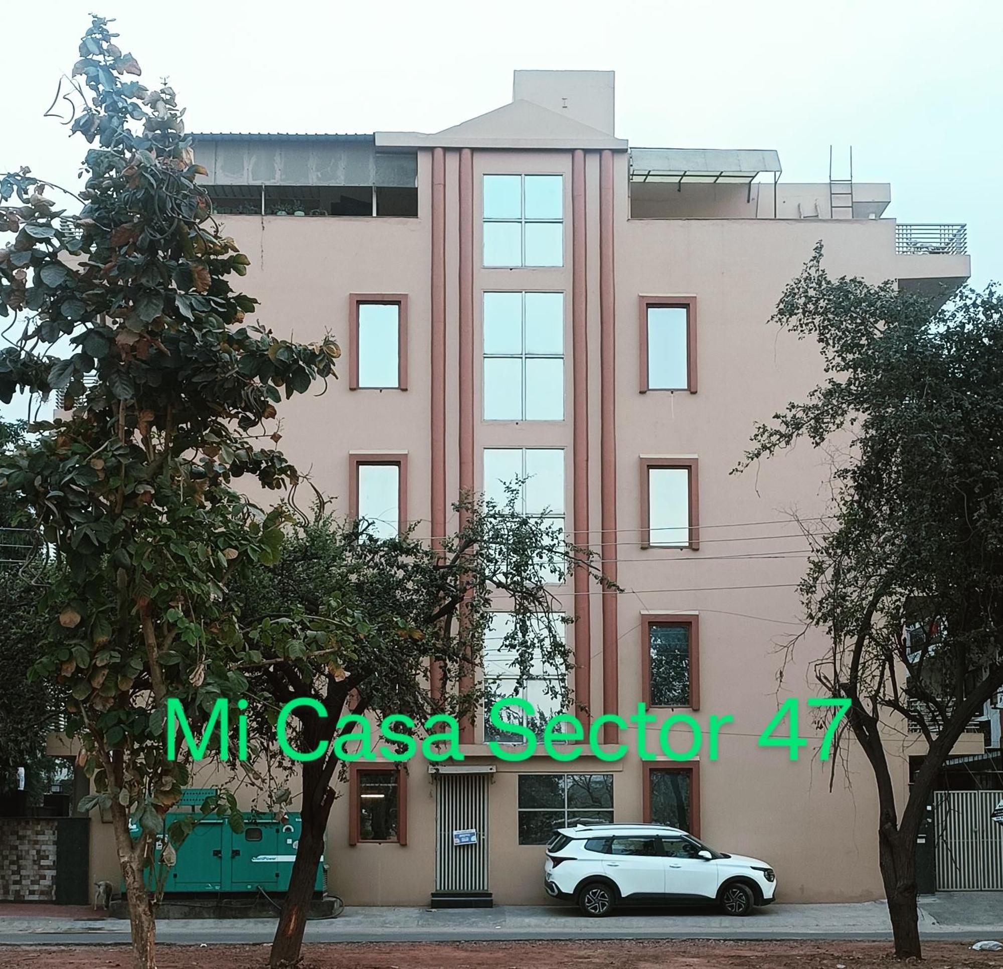 Mi Casa Sector 47 Gurgaon Exterior foto
